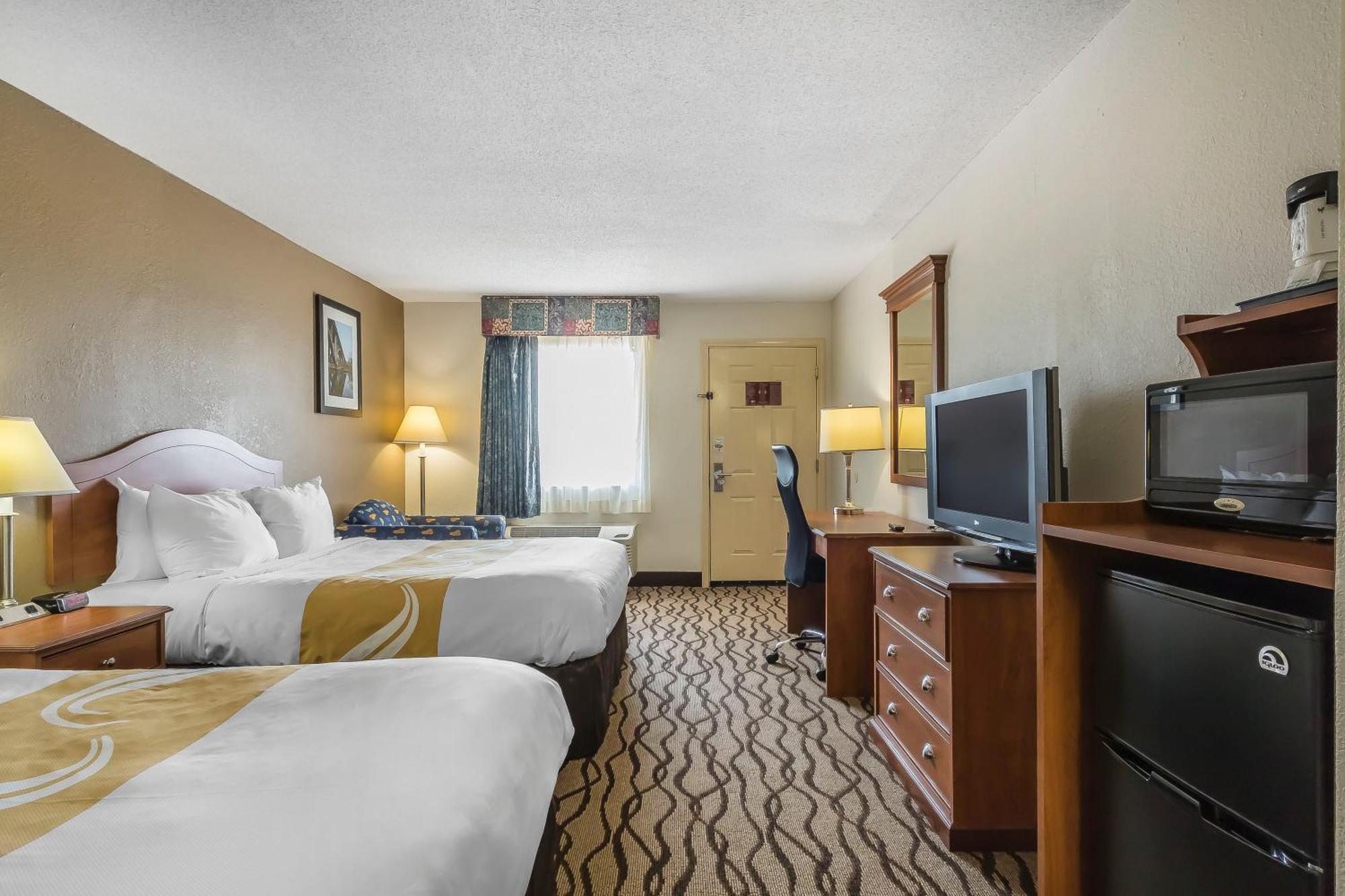 Quality Inn Charleston - Sikeston Exterior foto
