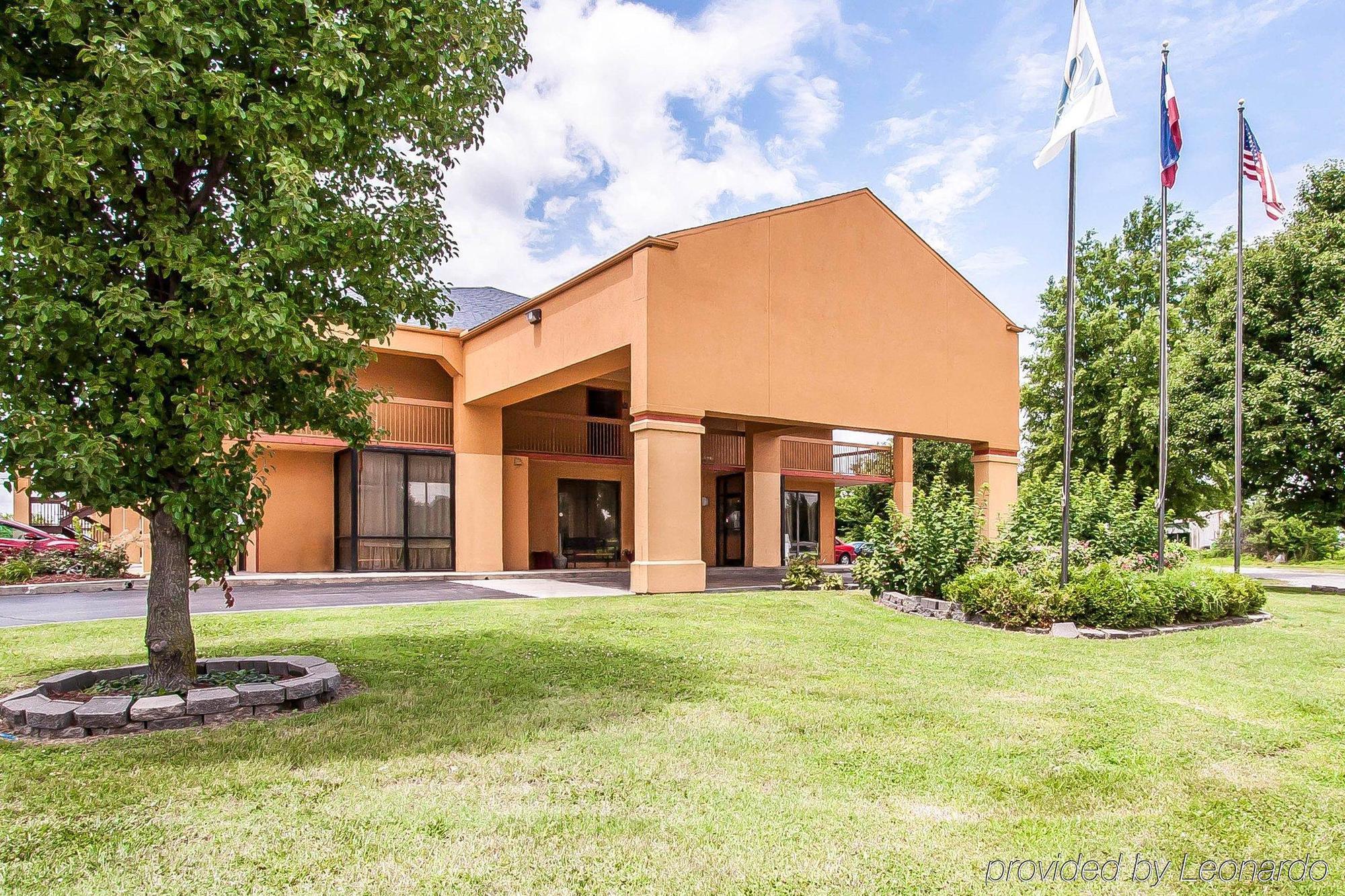 Quality Inn Charleston - Sikeston Exterior foto
