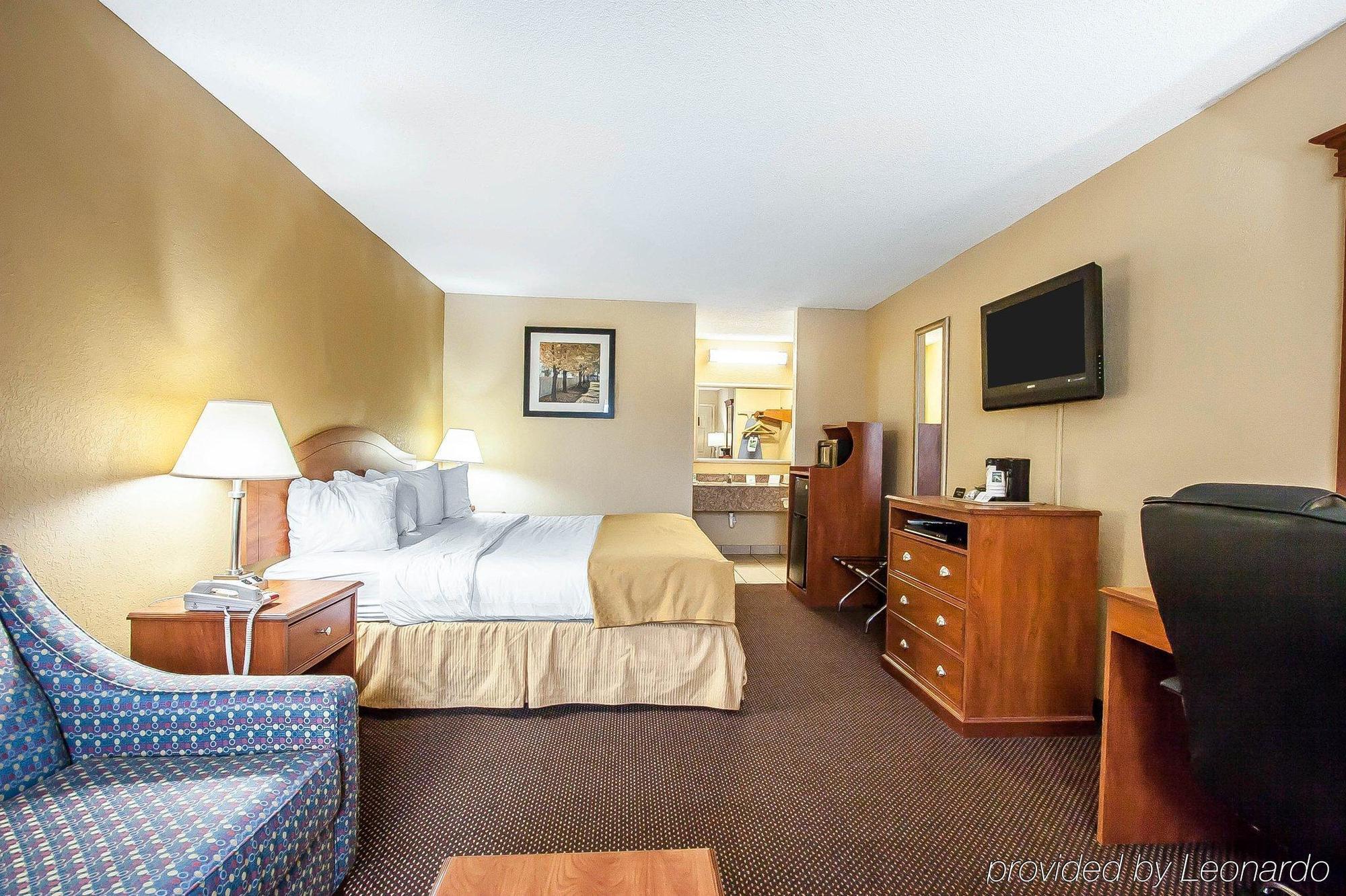 Quality Inn Charleston - Sikeston Exterior foto