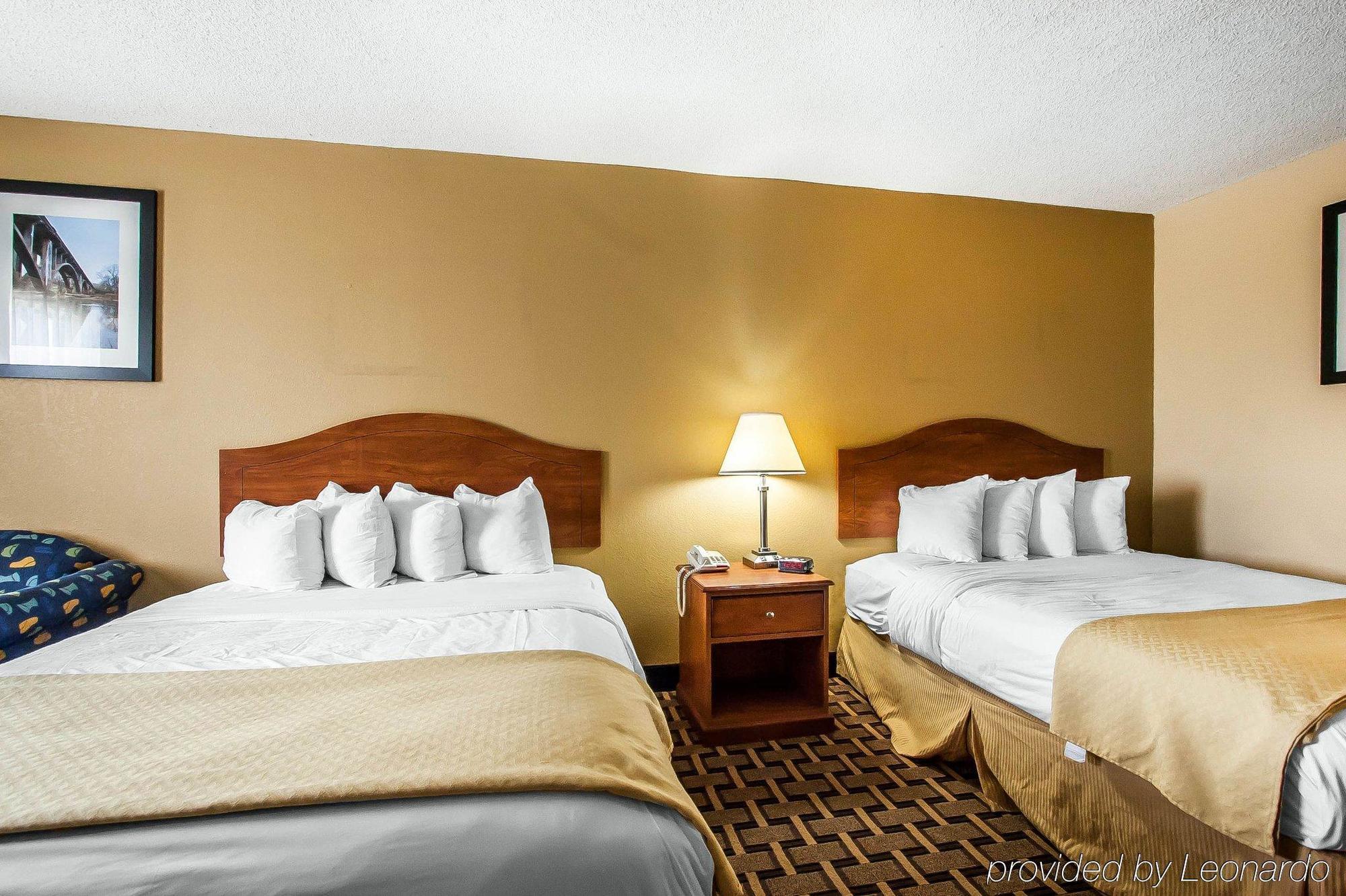 Quality Inn Charleston - Sikeston Exterior foto